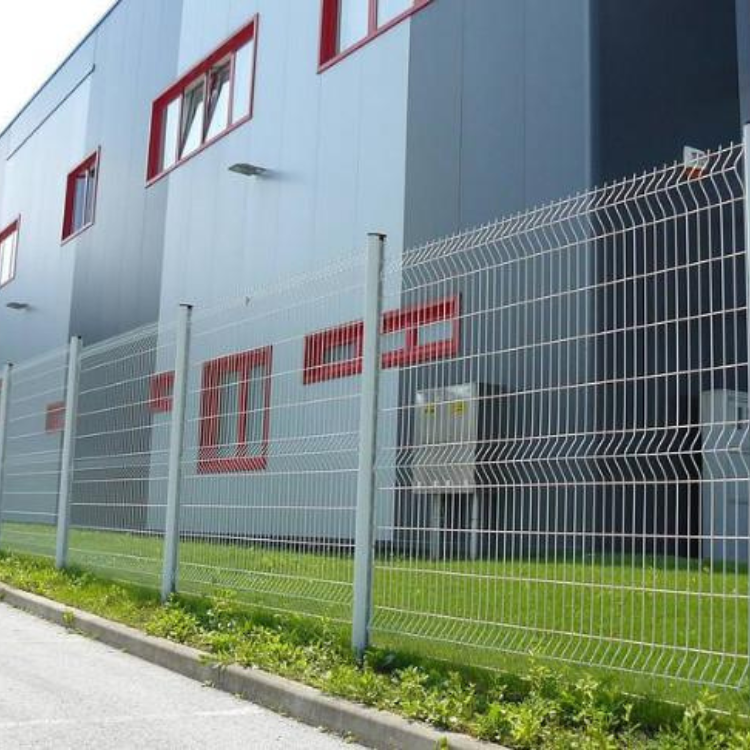 Clôture industrielle : solutions de sécurité pour sites professionnels en France Clôture industrielle : solutions de sécurité pour sites professionnels en France